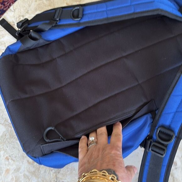 Michael Linnell Reflector Line Toss Pack Backpack Royal Blue Large Unisex - Picture 12 of 15